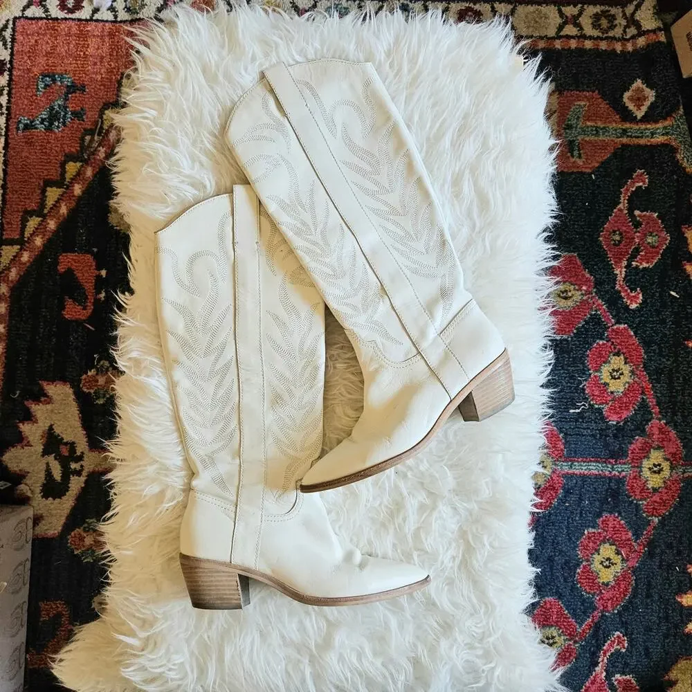Dolca Vita Cowboy Boots 8.5